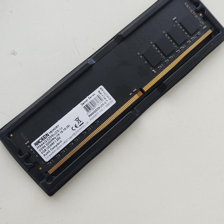 Оперативная память DDR4 R9 Gamer 4 гб 3200мгц