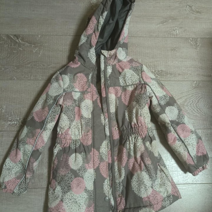 Куртка для девочки,большемерит
