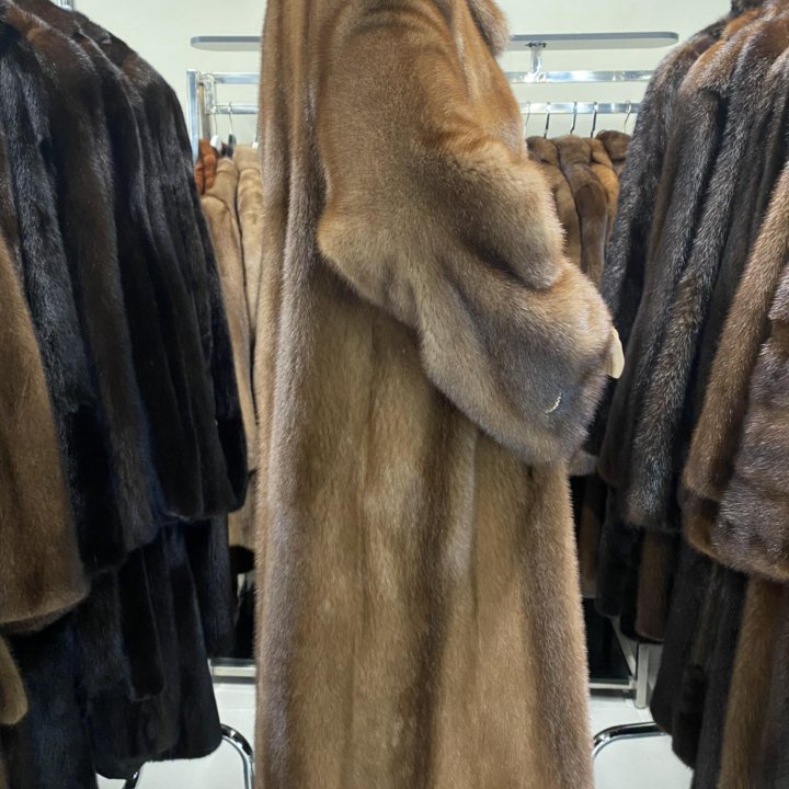 Lazos Furs. Греция. Шуба норковая 56- 58 р.