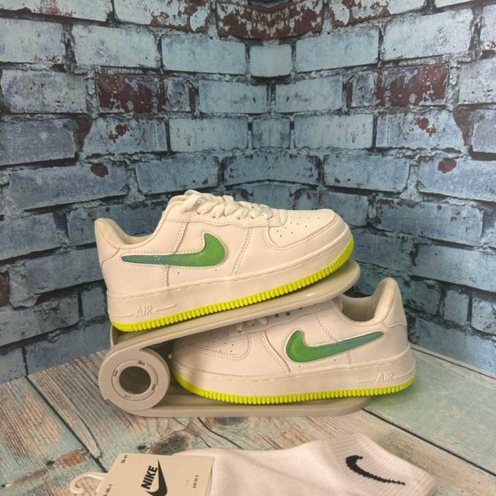 Женские Nike Air Force 1