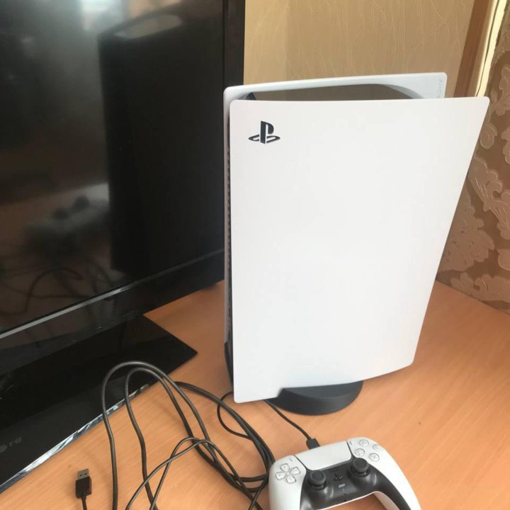 Продам Playstation 5 (PS 5)