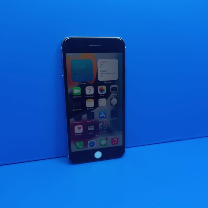 Смартфон iPhone 7 Plus 32gb