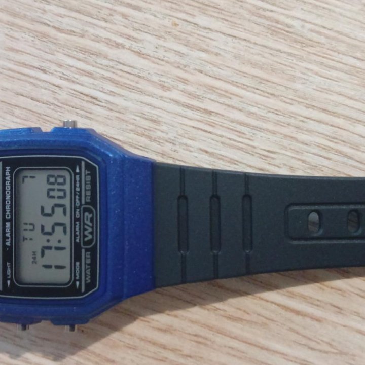 Часы Casio