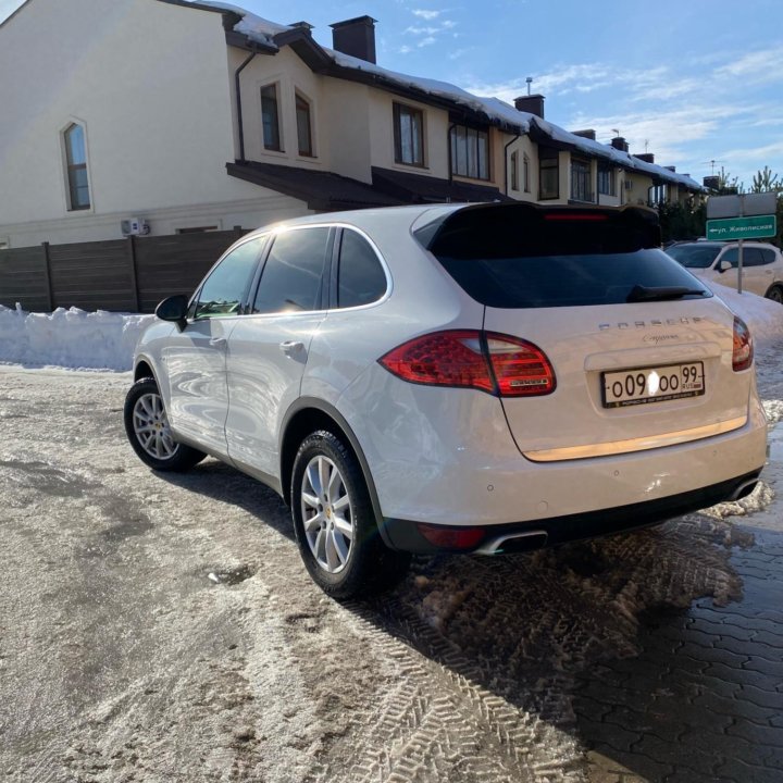 Porsche Cayenne, 2013