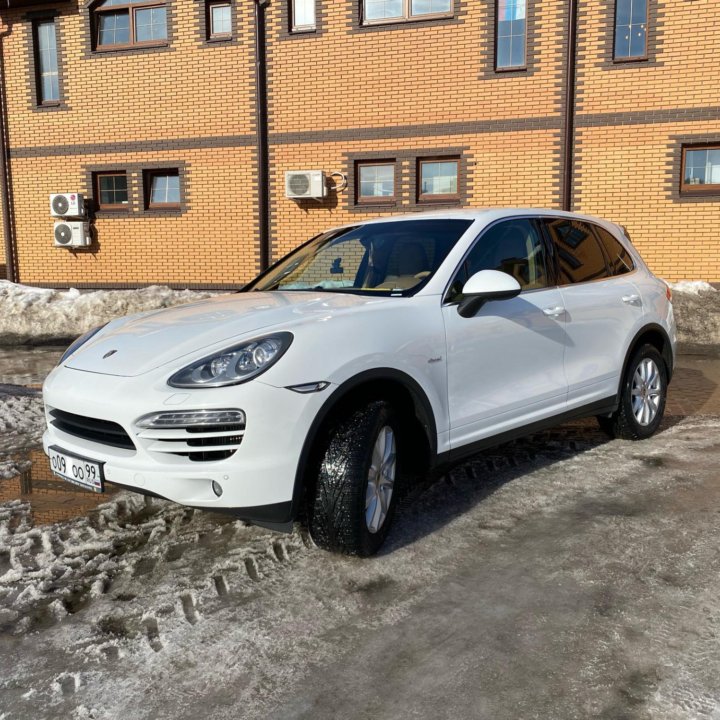 Porsche Cayenne, 2013