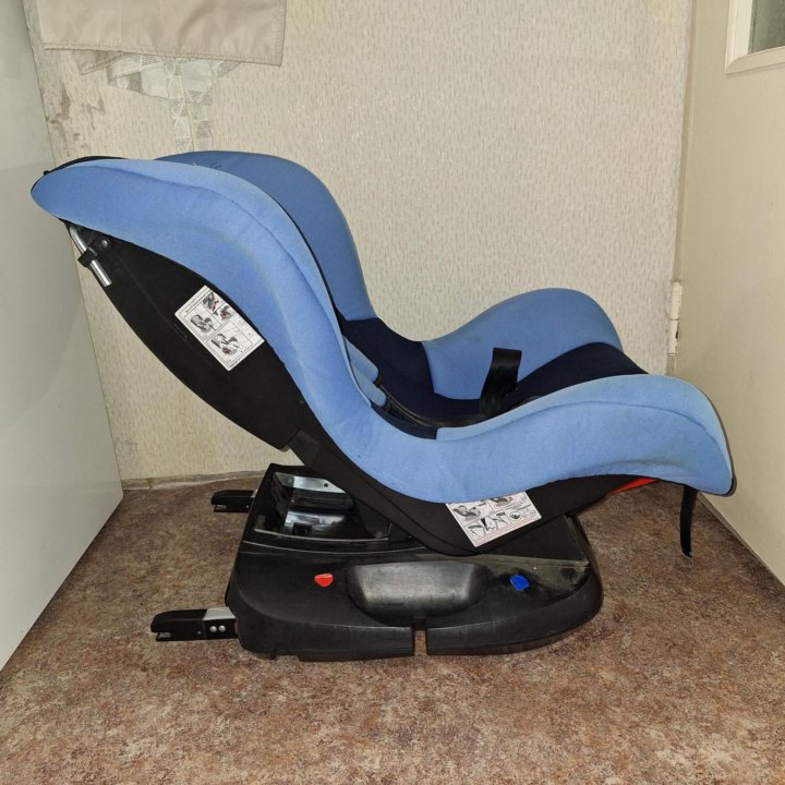 Детское авто кресло с ISOFIX.