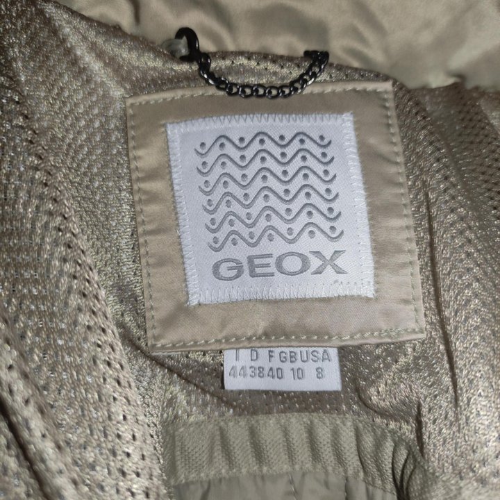 Куртка женская.Geox