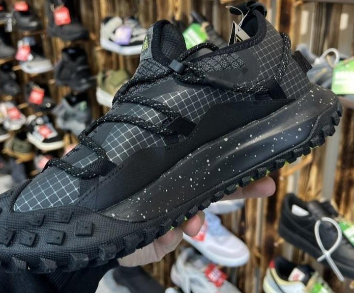 Кроссовки Nike Acg Mountain Fly