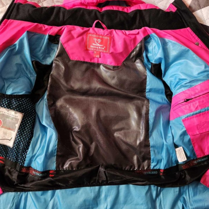 Куртка горнолыжка