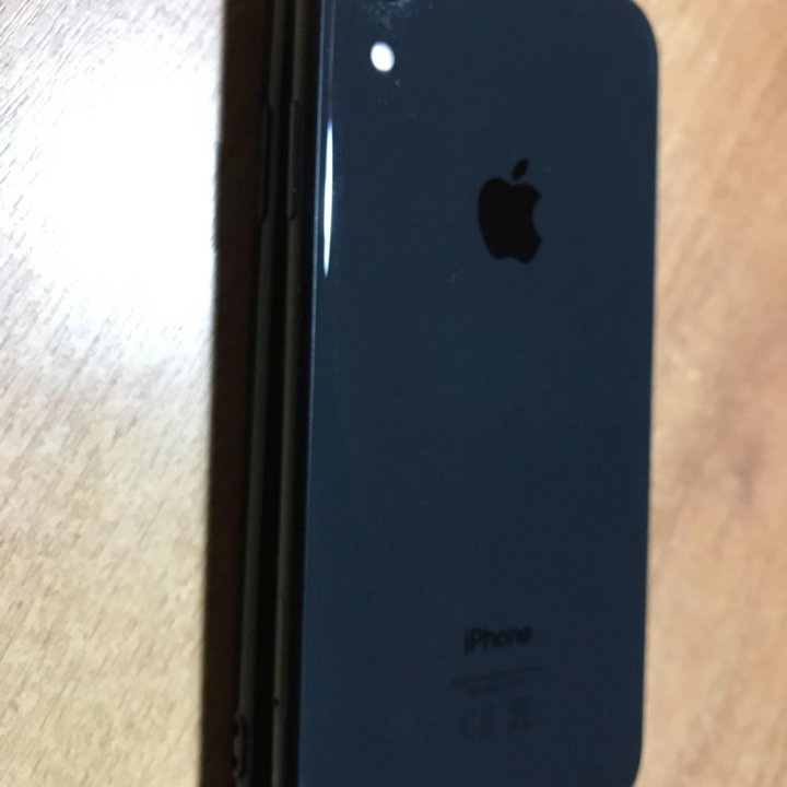 Apple iPhone XR 128GB Black. Ростест