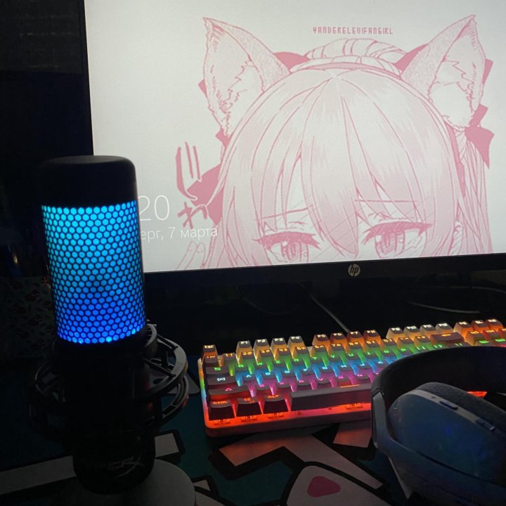 микрофон HyperX quadcast S