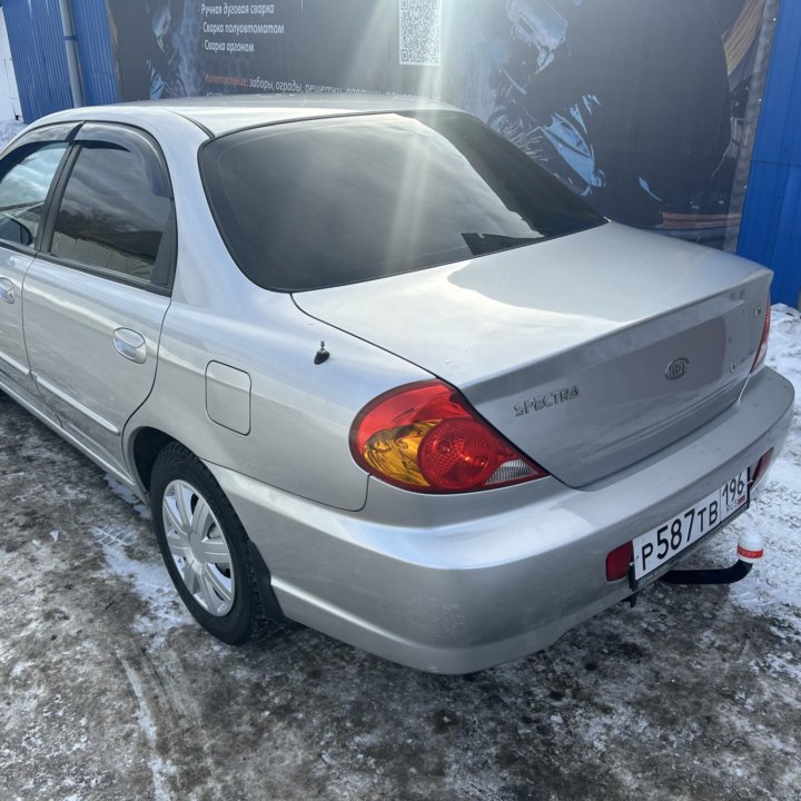 Kia Spectra, 2007