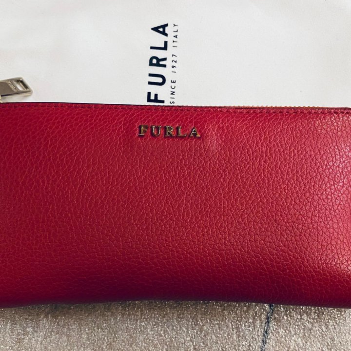 Женский кошелек Furla