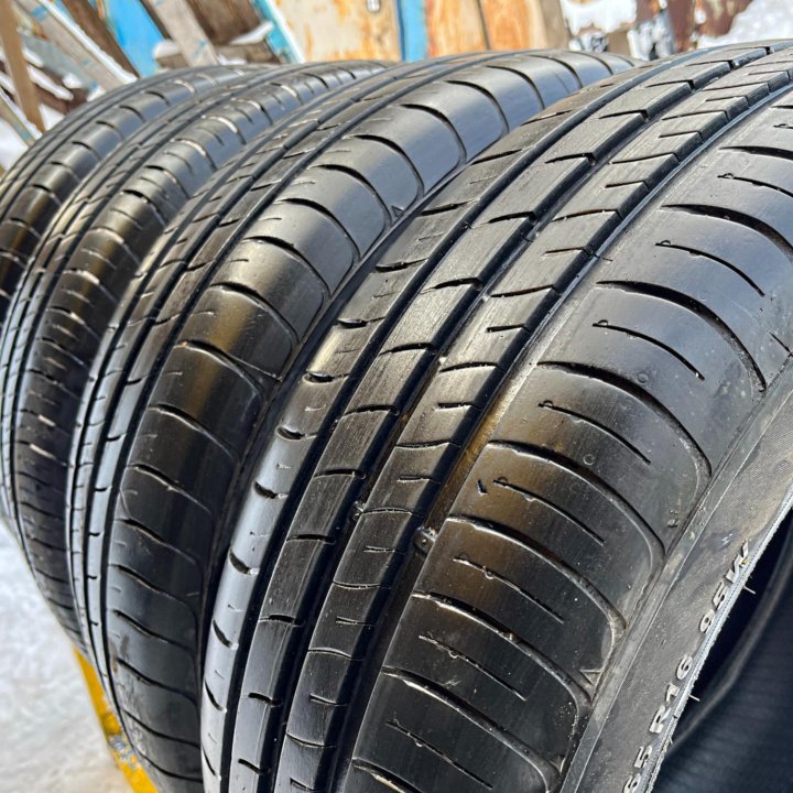 Лето Kumho Ecowing ES01 KH27 205/65 R16 95W