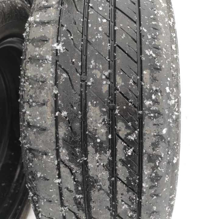 Шины летние Landsail LS588 UHP 205/55 R16 94 W