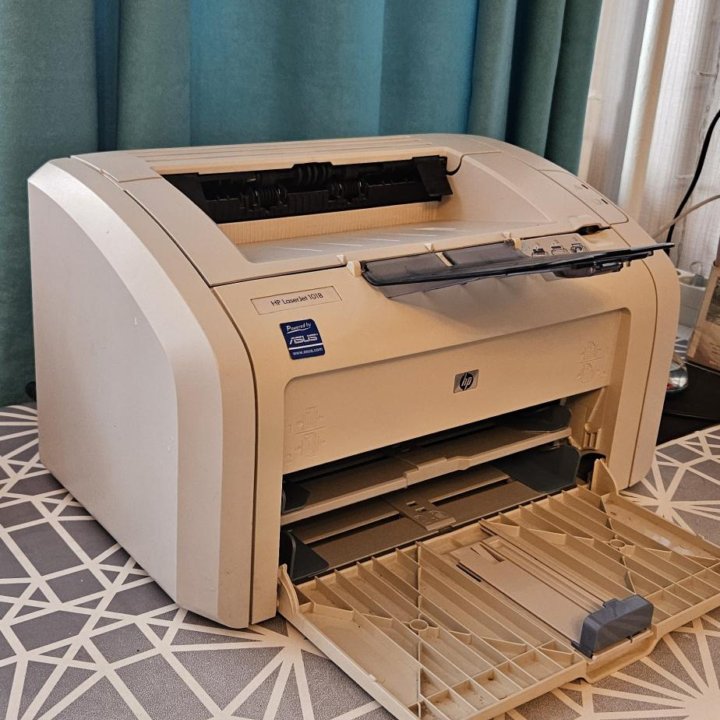 Принтер лазерный hp jet1018