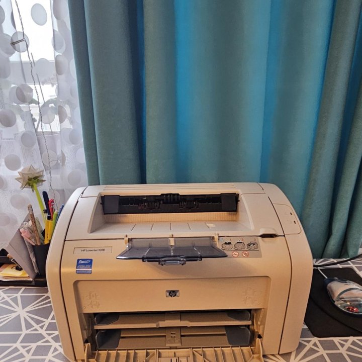 Принтер лазерный hp jet1018