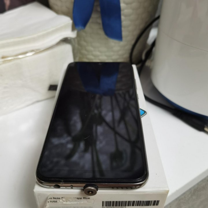 Xiaomi redmi 8t 4+2/128