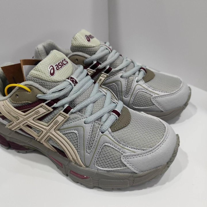 Кроссовки ASICS 