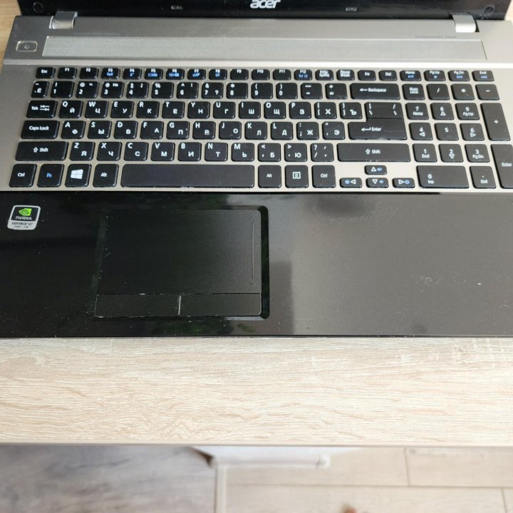 Acer V3-771g, core i7, 16gb, nvidia gt630m, 17