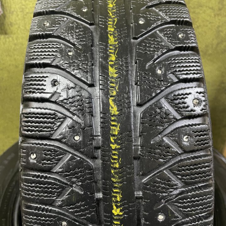 Bridgestone Ice Cruiser 7000 185/70 R14 1шт