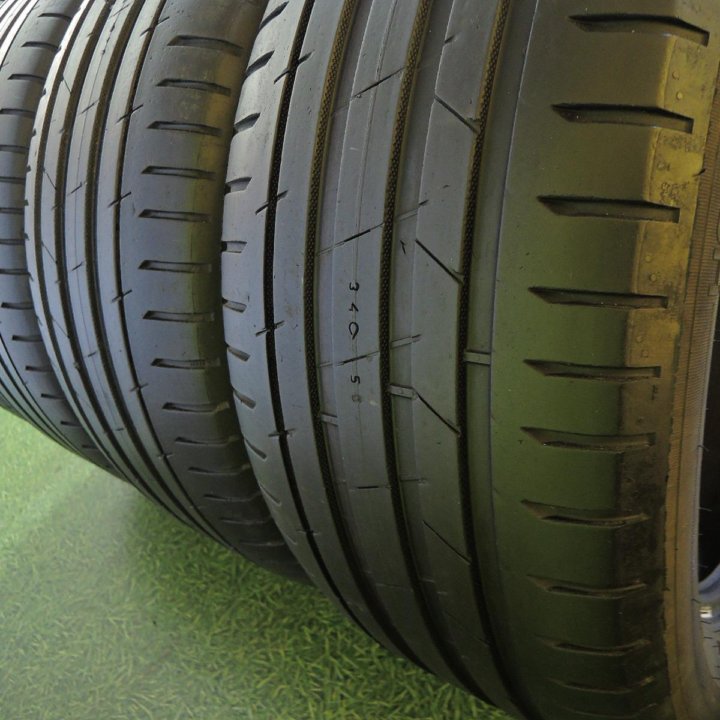 265/50R20 Nokian Hakka Blak 2