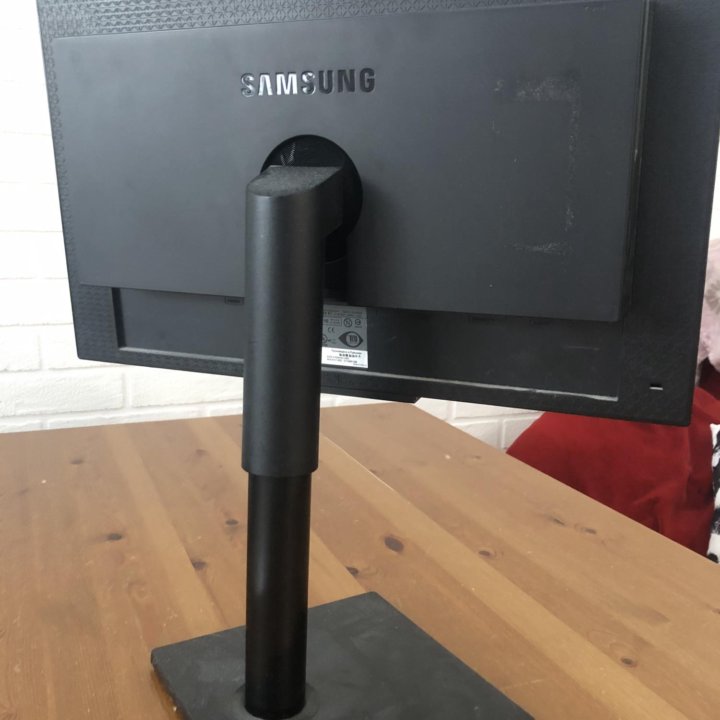 Монитор Samsung F2080