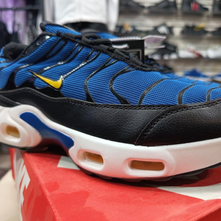 кроссовки nike air tn plus