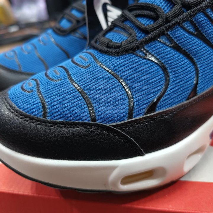 кроссовки nike air tn plus