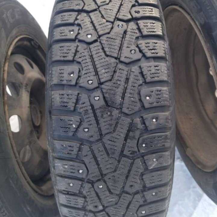 Резина зимняя Pirelli r 15 185/85