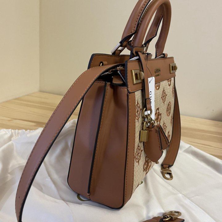 Сумка Guess est 1981 оригинал