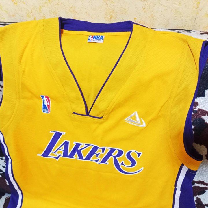 Баскетбольная форма Los Angeles Lakers