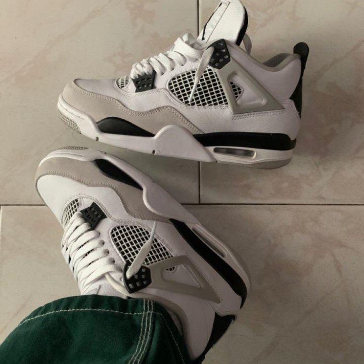 Кроссовки Jordan 4 white black