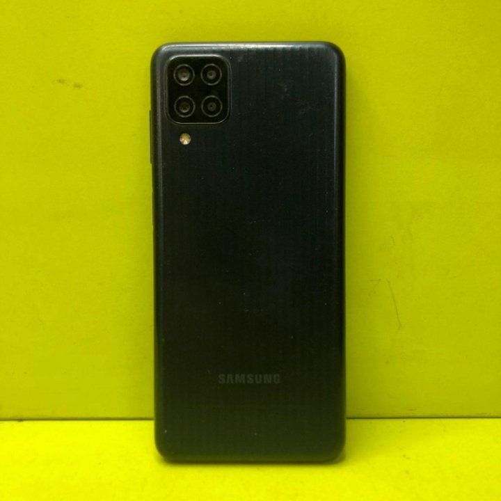 Смартфон Samsung Galaxy M12 64Gb