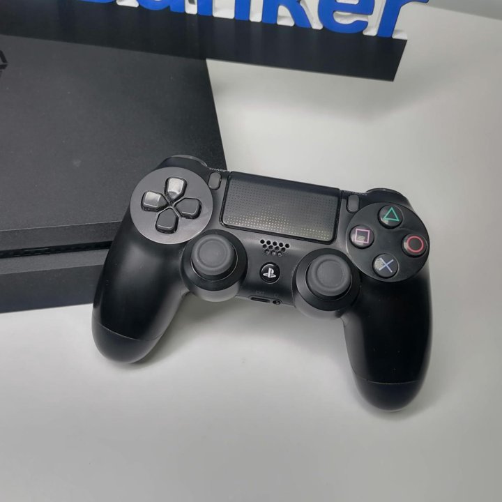 PS4 Slim +игры