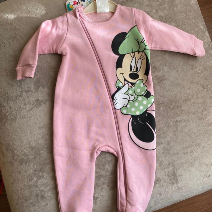 Новый комбинезон Disney baby р.74