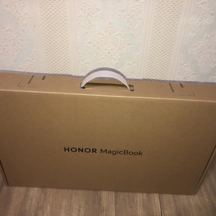 Новый ноутбук Honor MagicBook core i5