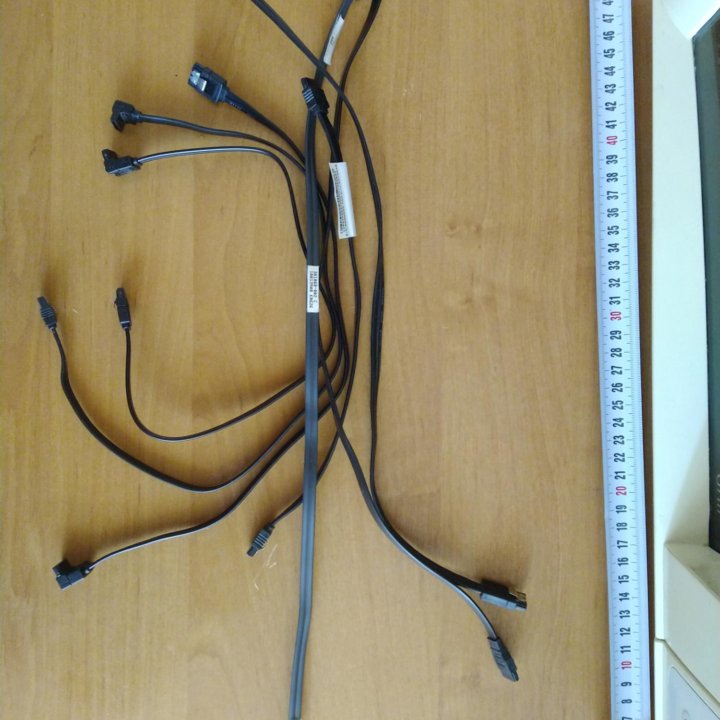 SATA кабели для компьютера, разной длины