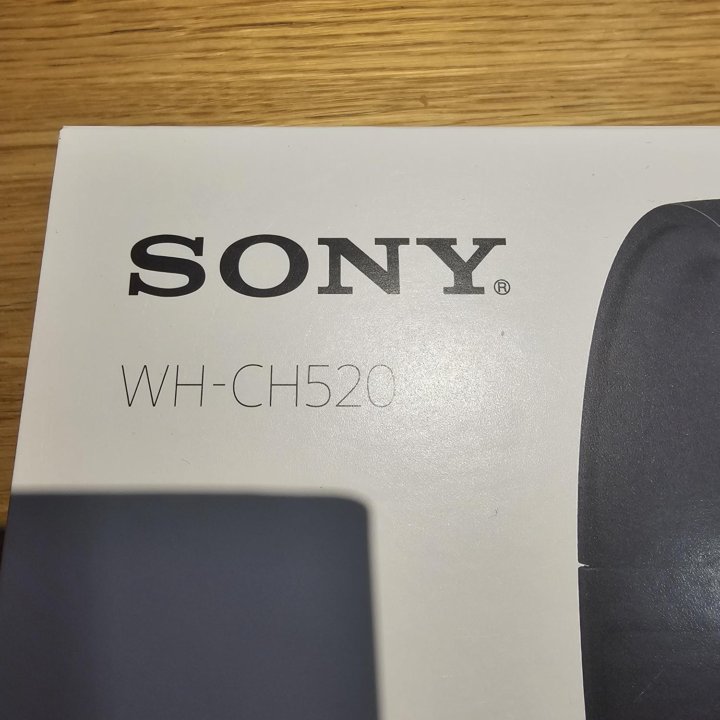 новые наушники Sony WH-CH520.