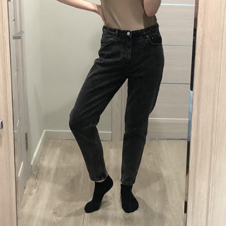 Джинсы MOM Fit