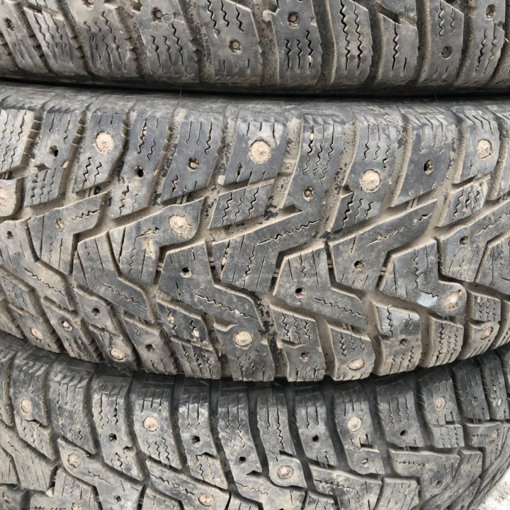 175/70 R14 шины зимние Ханкук 4шт