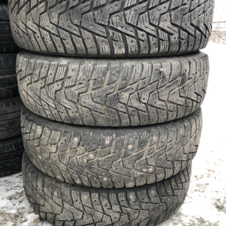 175/70 R14 шины зимние Ханкук 4шт