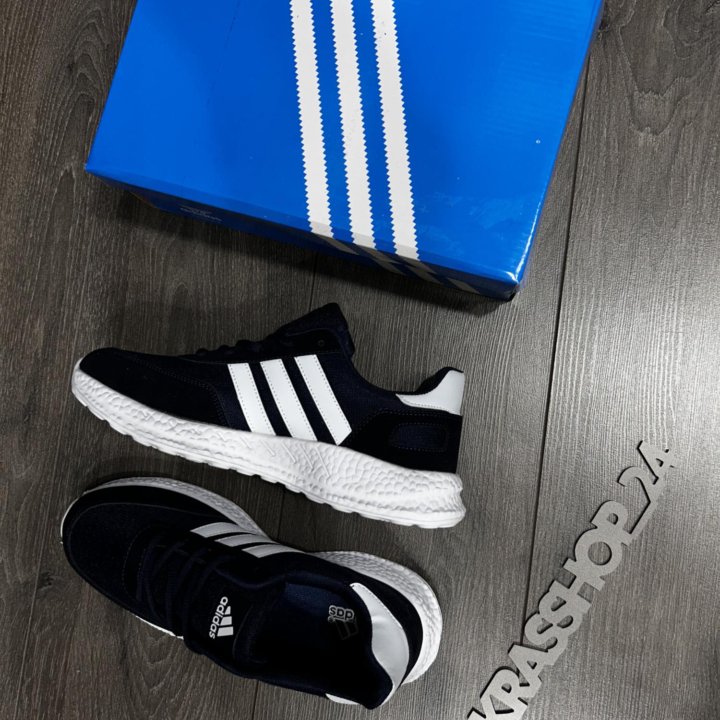 Кроссовки adidas