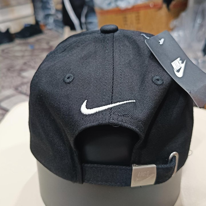 спортивная кепка nike