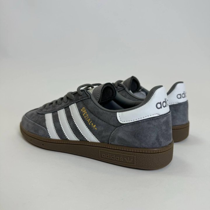 Кроссовки мужские adidas spezial