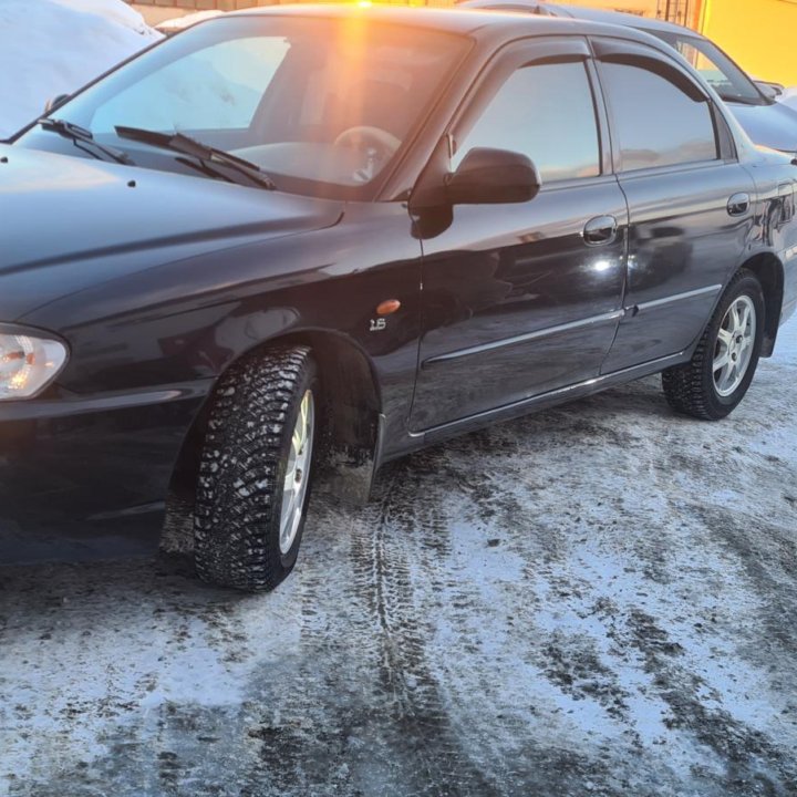 Kia Spectra, 2008