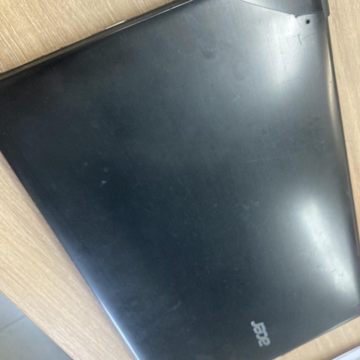 Ноутбук Acer Aspire E5-521G-88VM