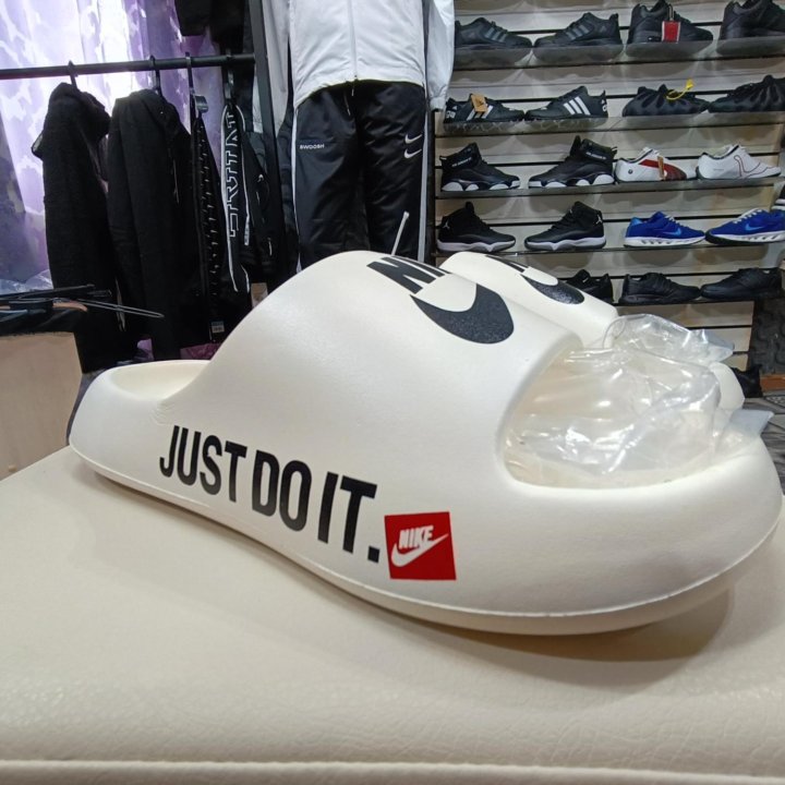 сланцы nike