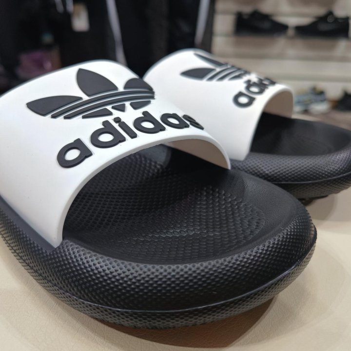 сланцы adidas