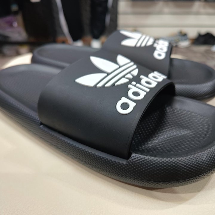 сланцы adidas